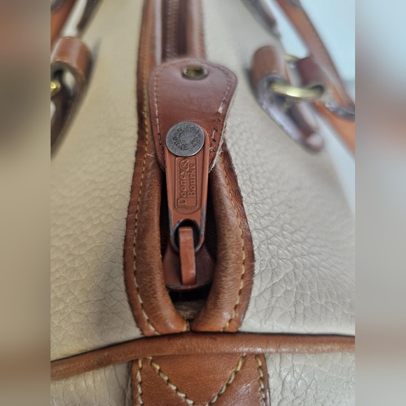 Dooney & Bourke Speedy Satchel Bag in cream leather - Picture 10 of 15